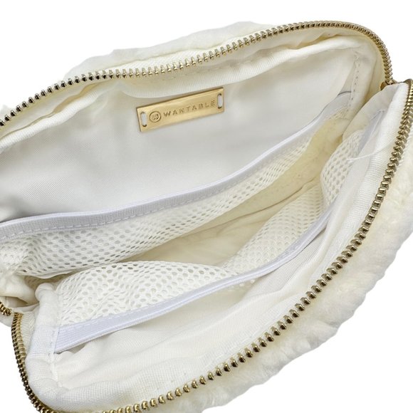 Wantable Belt Bag 9x6x2 Winter White Fleece Gold Colored Adjustable Strap NEW - Picture 8 of 10